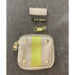 Bundle of Steve Madden  Replacements‎